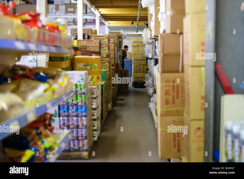 Costco Membership vs. Vietnamese Wholesale Access: We Ran the Numbers So You Don't Have To
